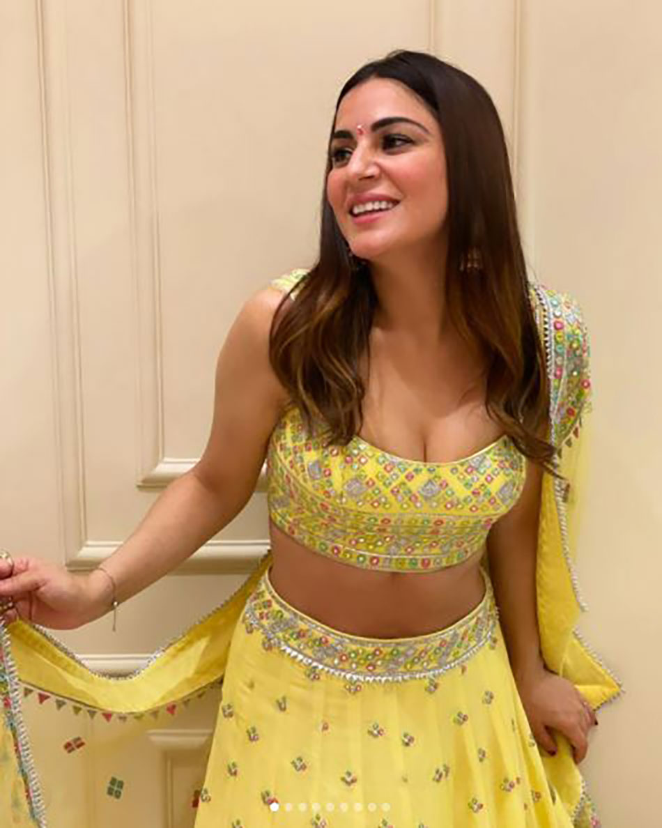 श्रद्धा आर्या