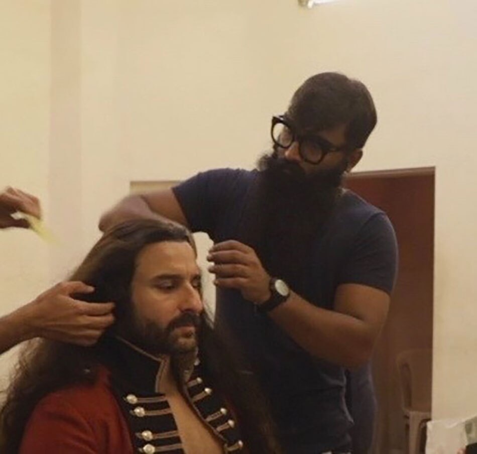 दर्शन येवेलेकर 