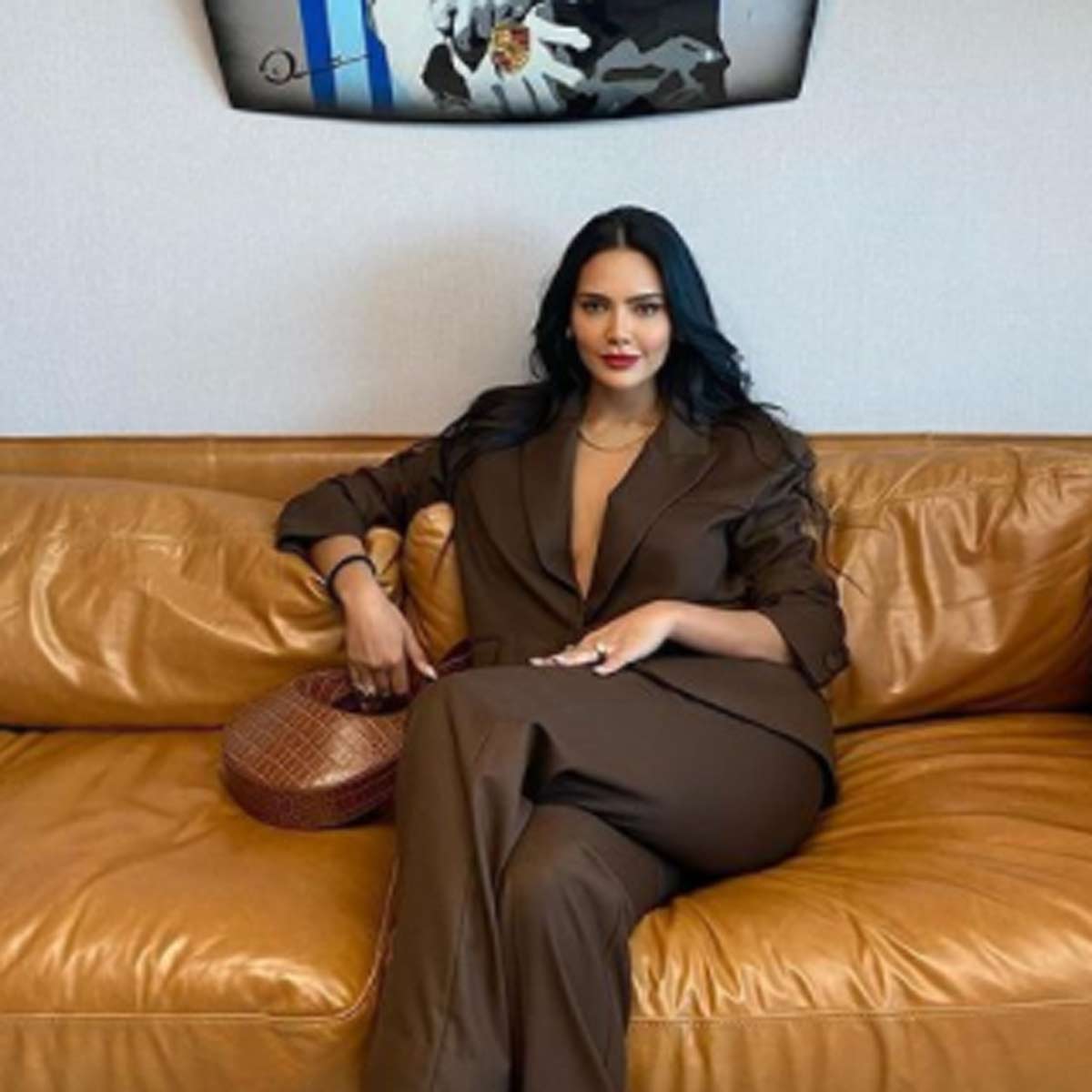 ईशा गुप्ता 