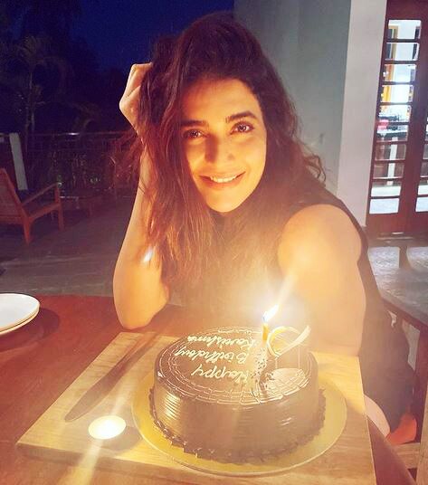 करिश्मा तन्ना