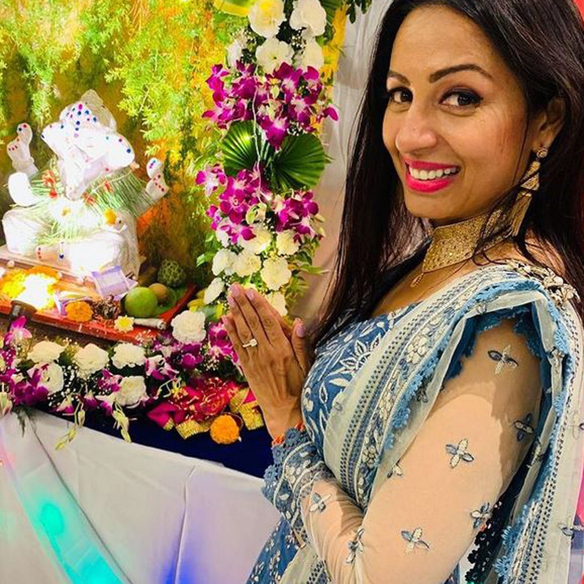 कश्मीरा शाह