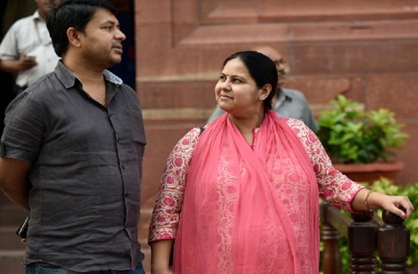 (फोटो- अपने पति शैलेश के साथ मीसा)