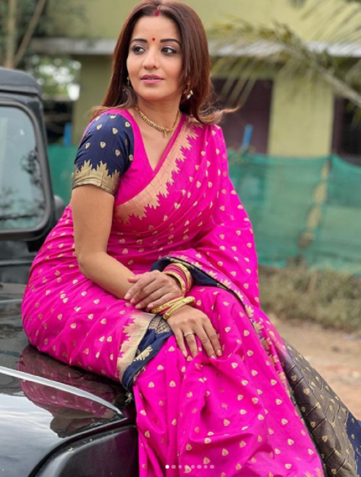 Bhojpuri Actress Monalisa Photos