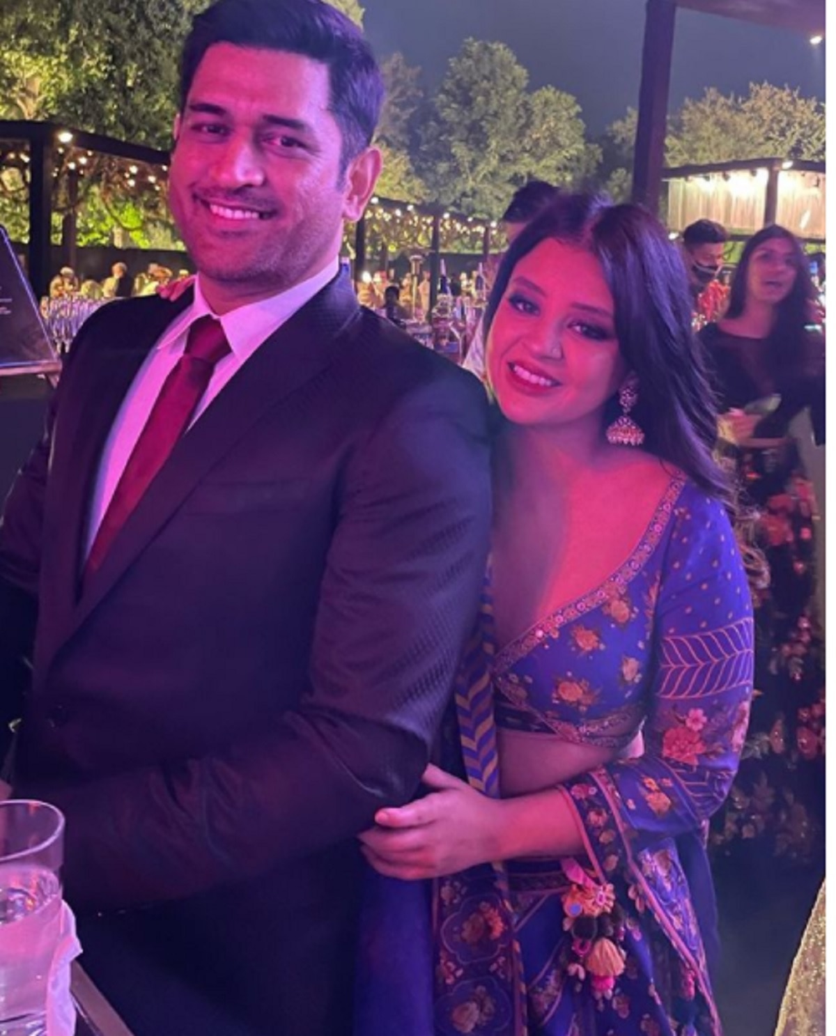 sakshi dhoni