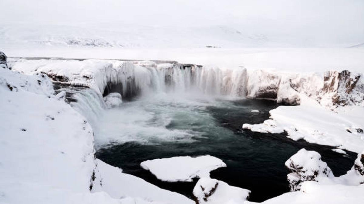 नॉर्दर्न आइसलैंड (Photo: Getty Images)