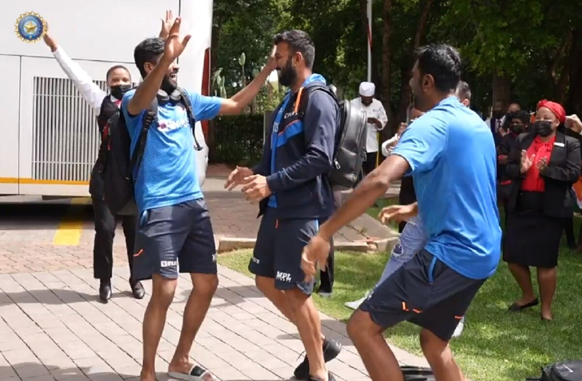 Cheteshwar Pujara and Siraj