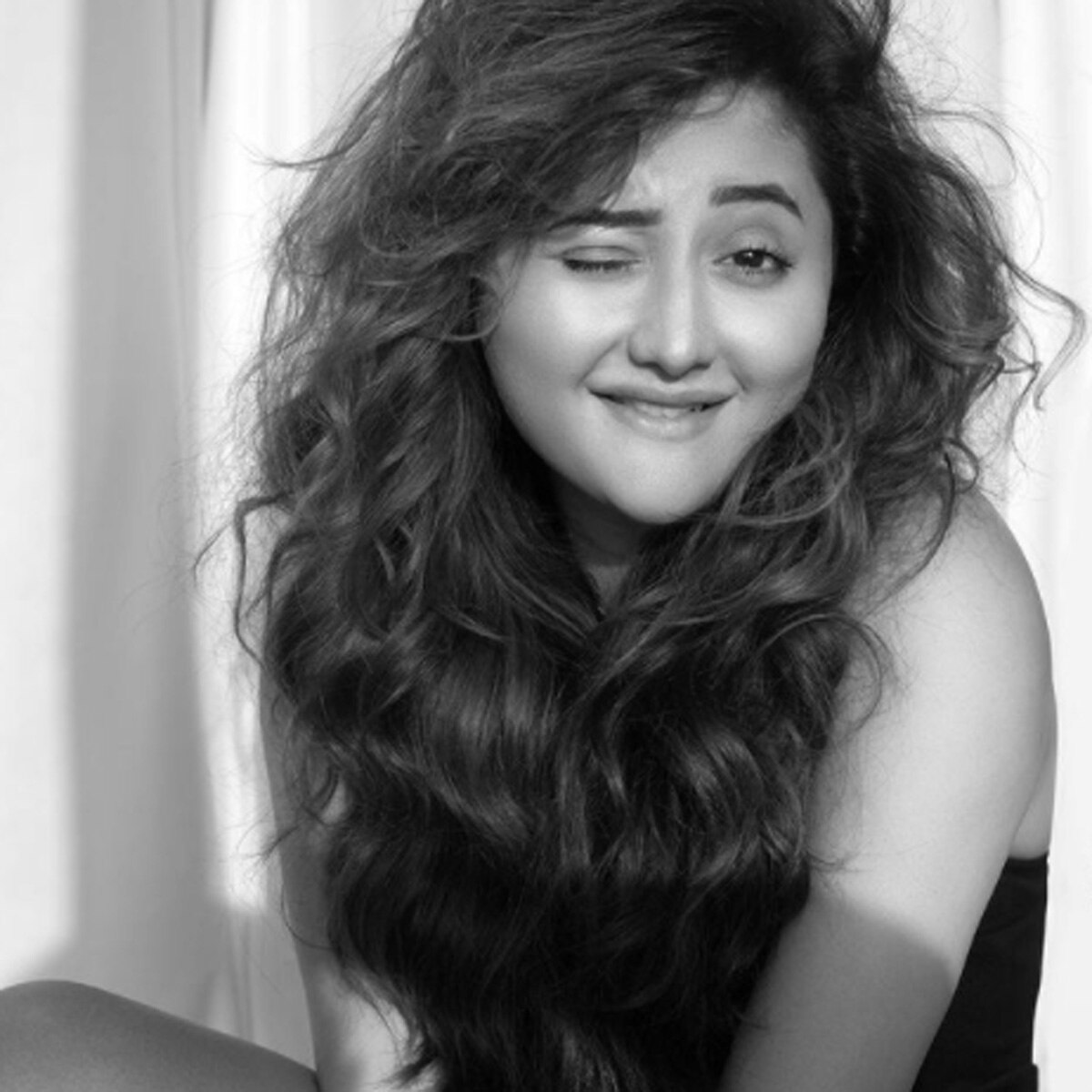 रश्मि देसाई