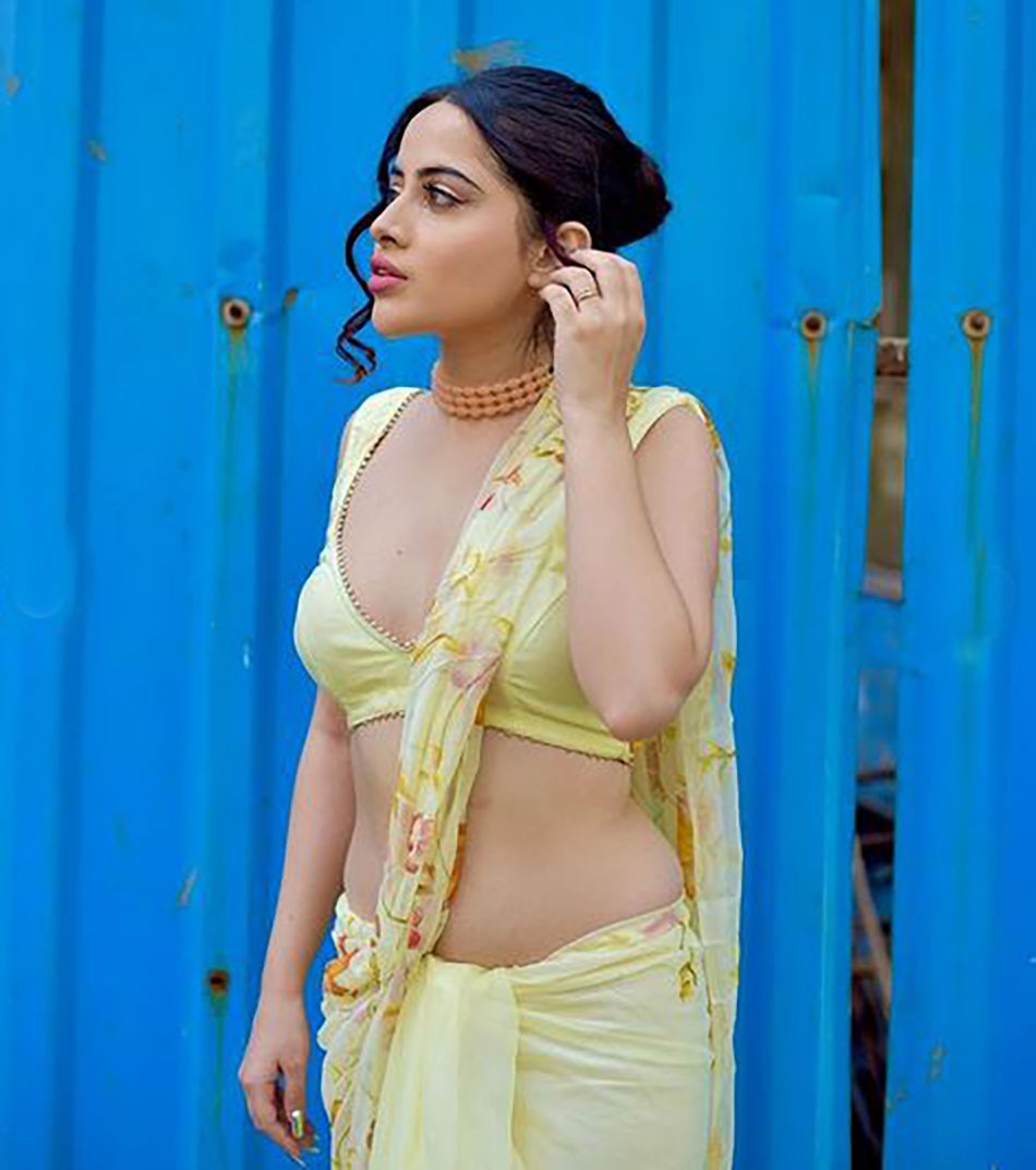 उर्फी जावेद