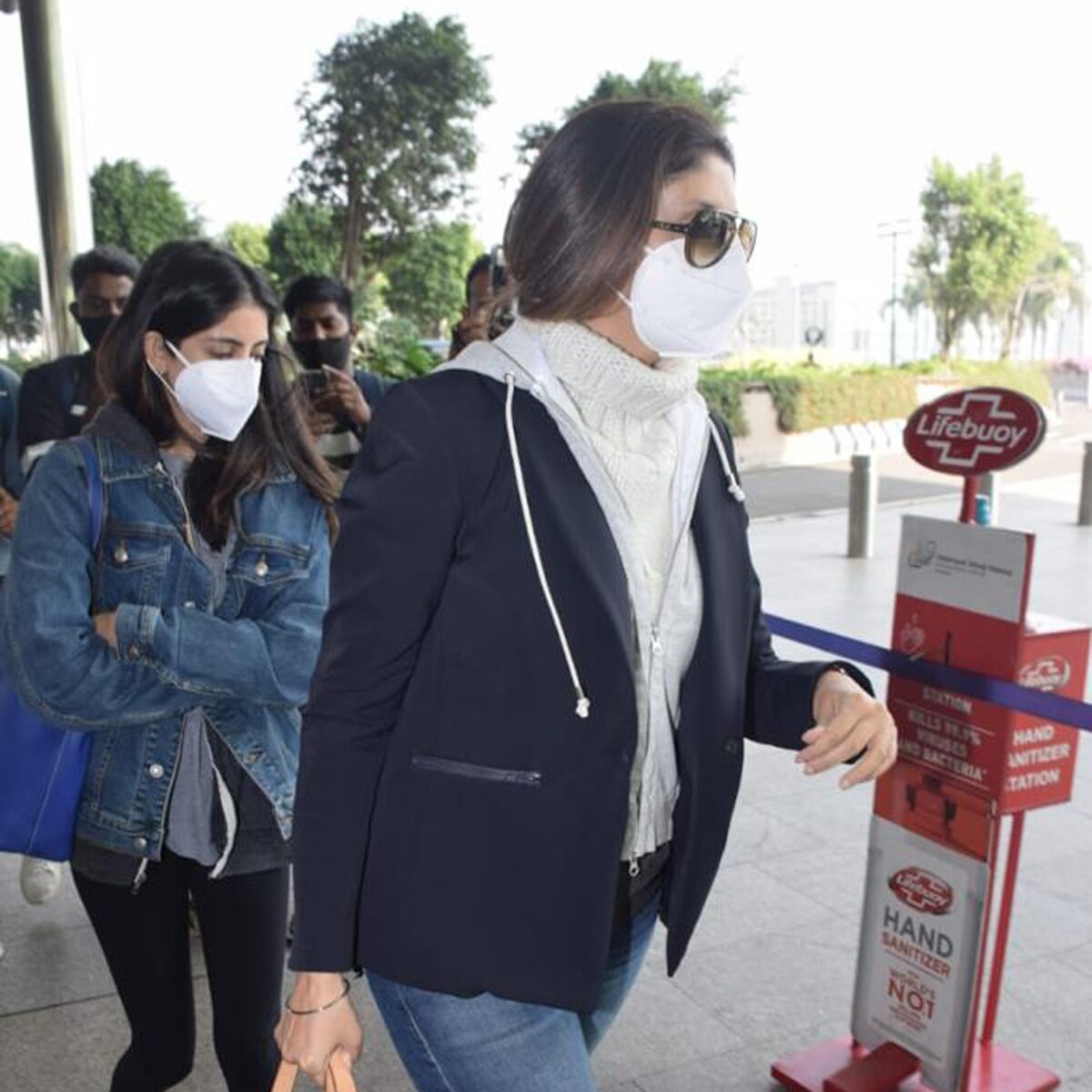 श्वेता बच्चन- नव्या नवेली नंदा