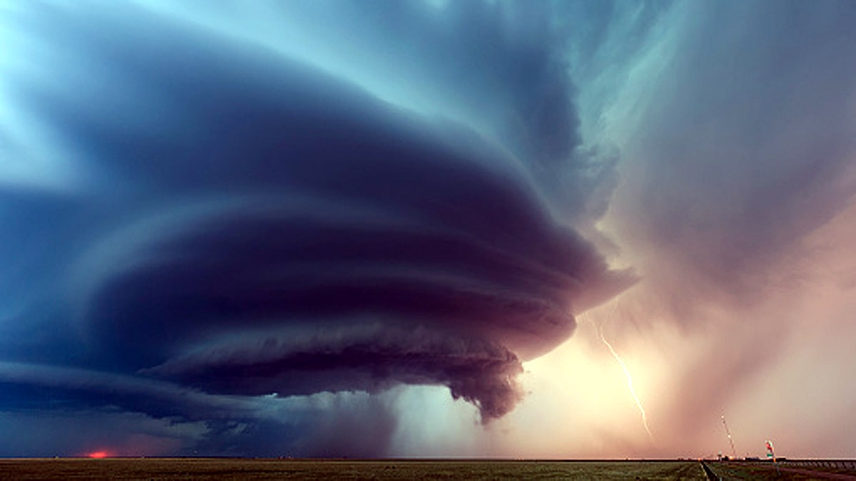 Dangerous Winter Tornado