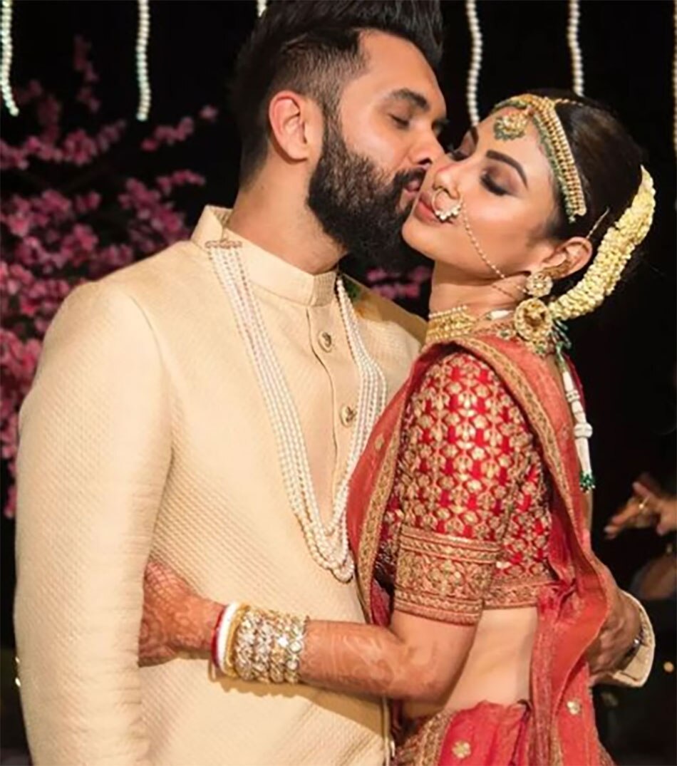 मौनी रॉय, सूरज नांबियार 