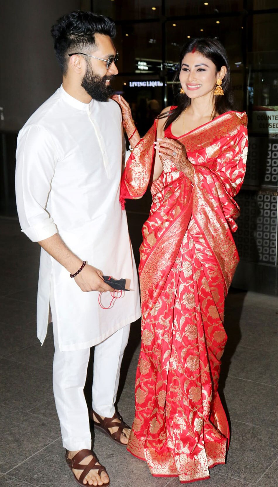  मौनी रॉय