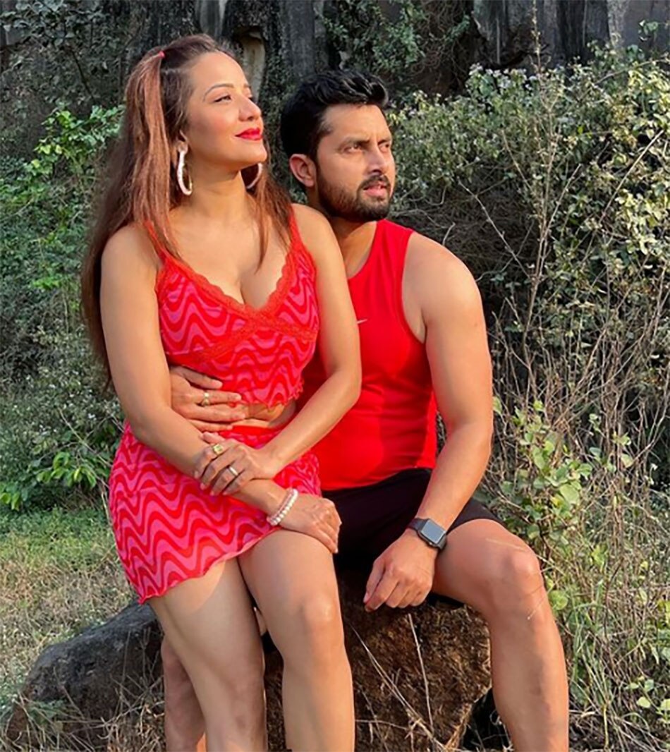 मोनालिसा 