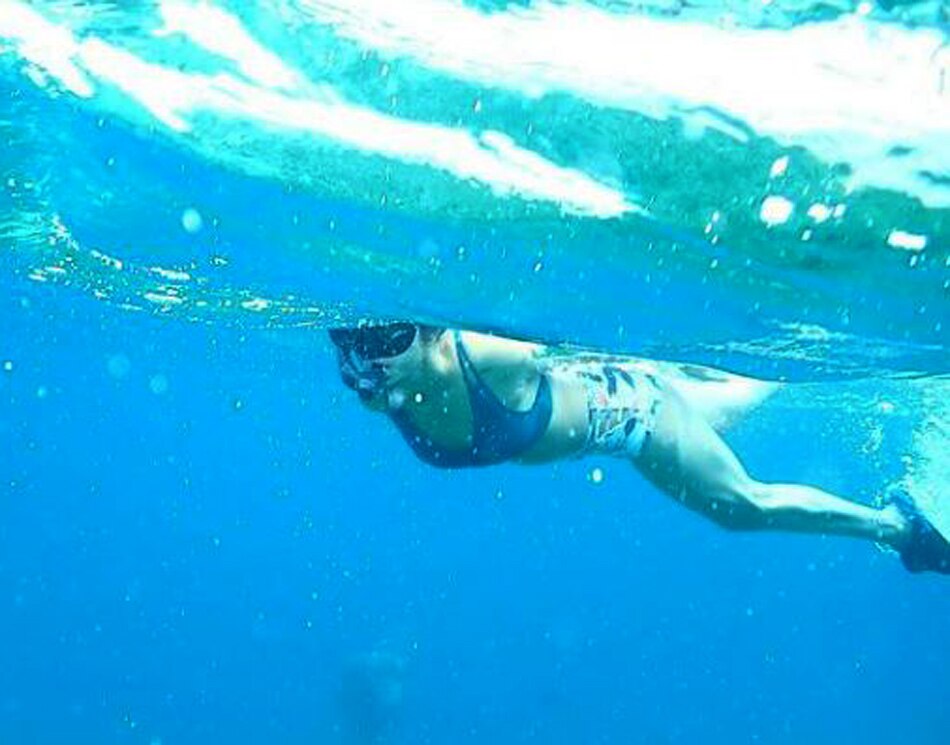  अविका गौर