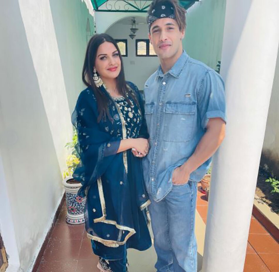 आसिम रियाज, हिमांशी खुराना