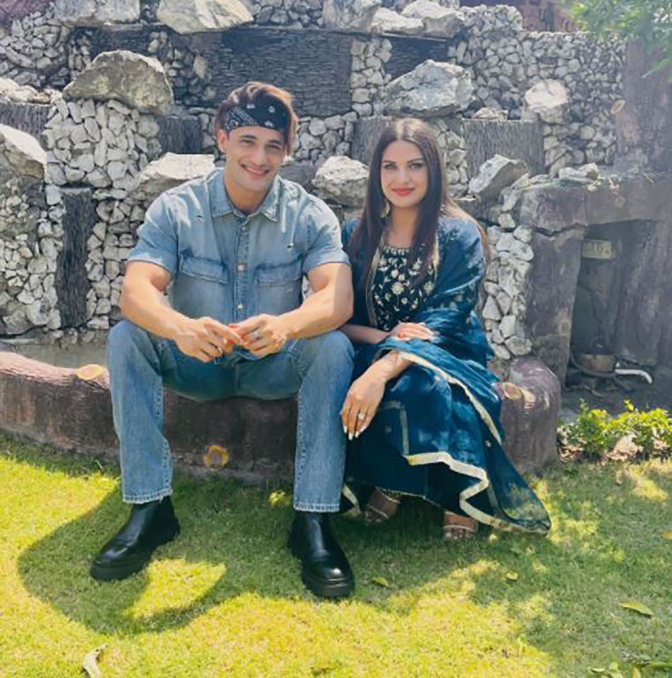 आसिम रियाज, हिमांशी खुराना