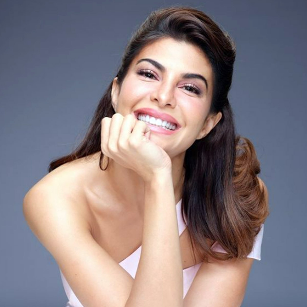 जैकलीन फर्नांडिस 