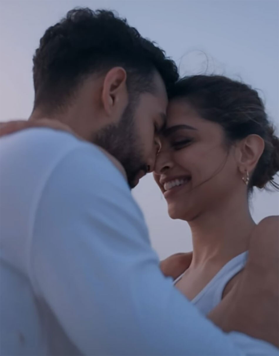 दीपिका पादुकोण 