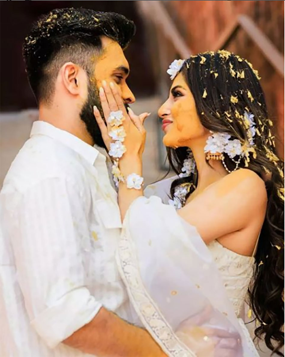 मौनी रॉय, सूरज नांबियार 