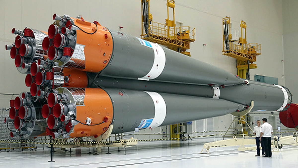 Russian Angara Rocket Crashes to Earth