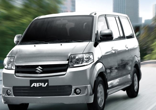 पाकिस्तान में ये 7 सीटर कार भी उपलब्ध