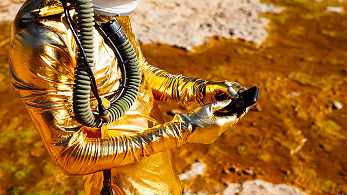 How Astronauts Relax in Space 