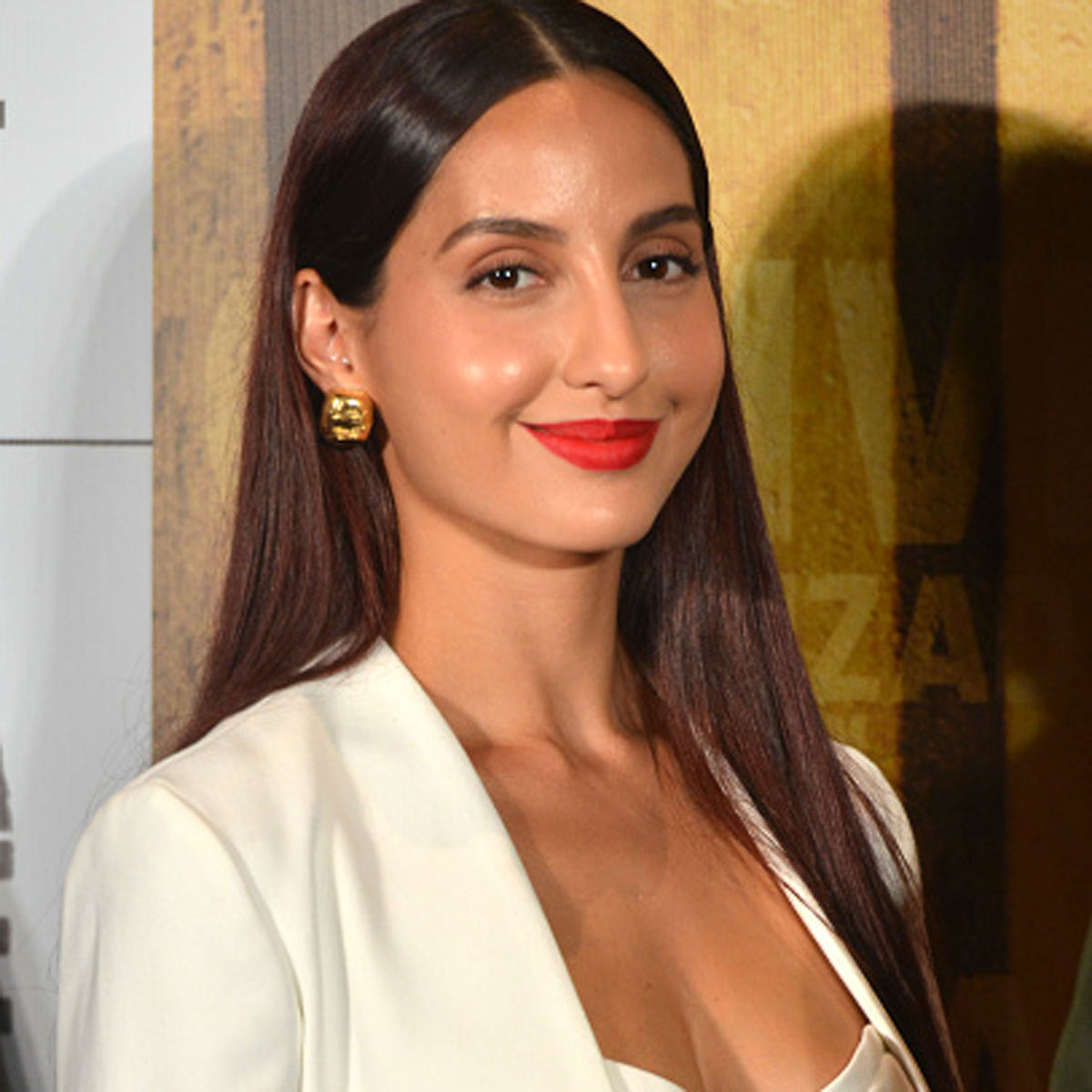 नोरा फतेही 