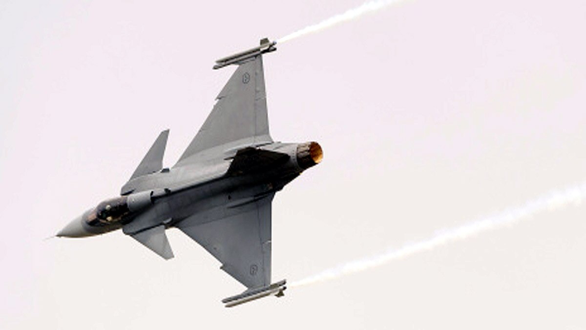 IAC Vikrant SAAB Gripen