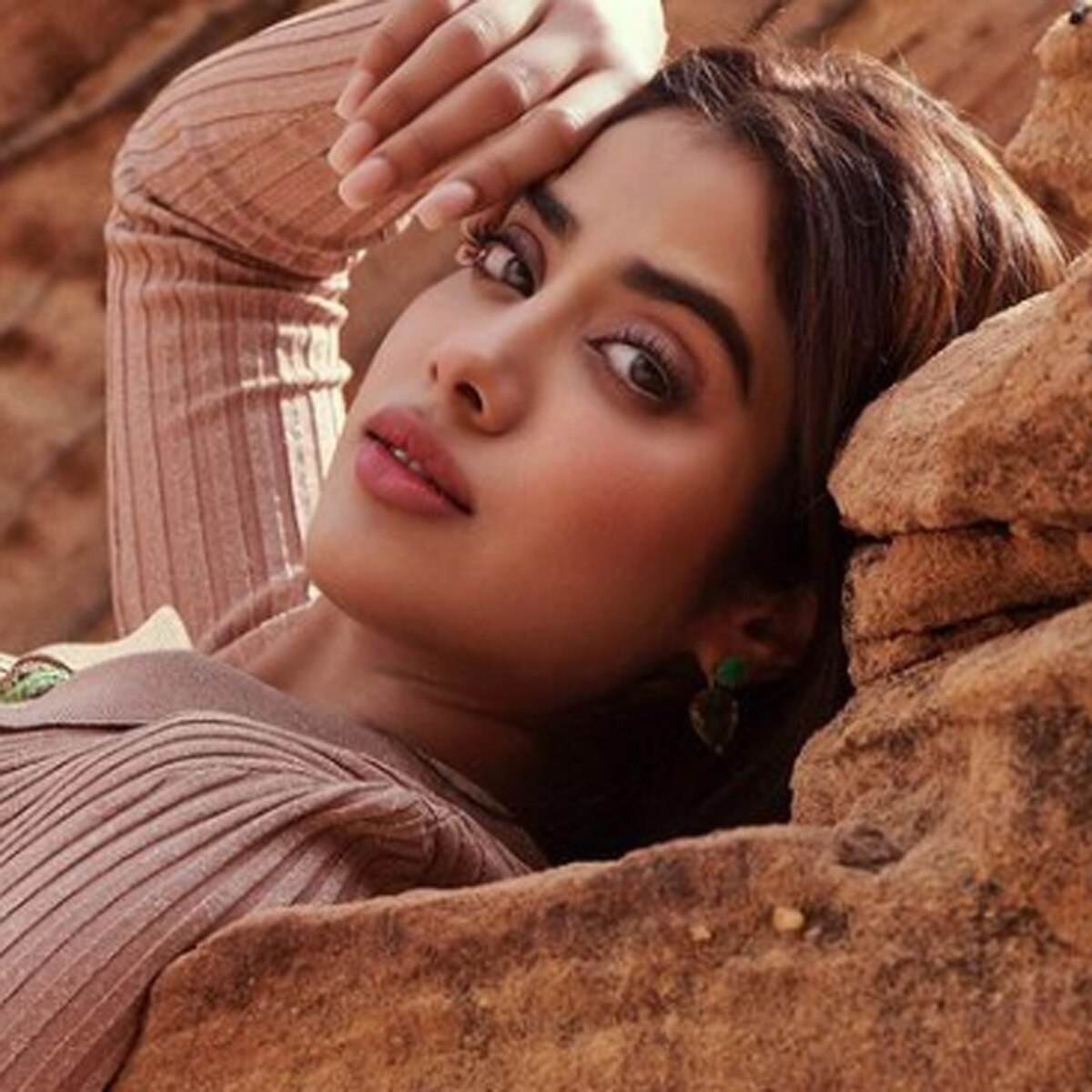 जाह्नवी कपूर 