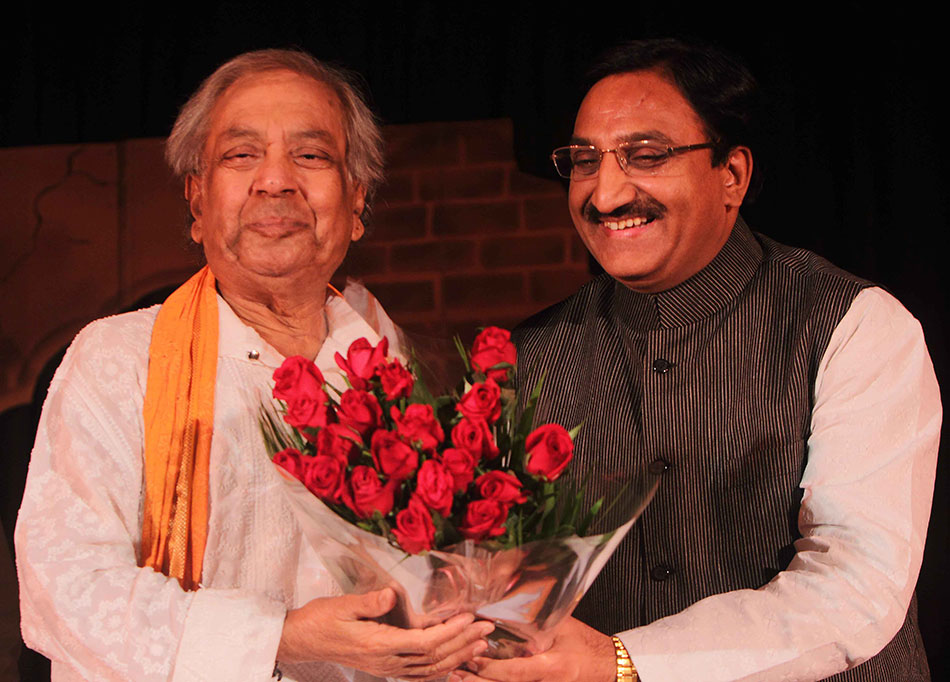 पंडित  बिरजू महाराज