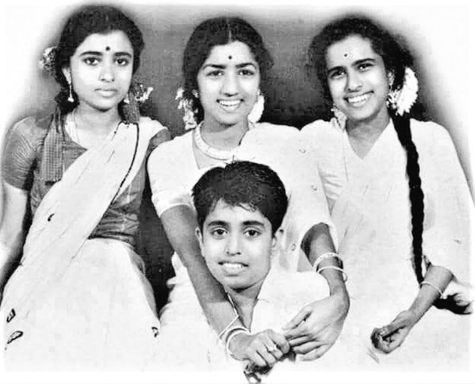 लता मंगेशकर