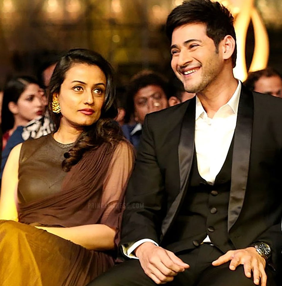 नम्रता श‍िरोडकर-महेश बाबू