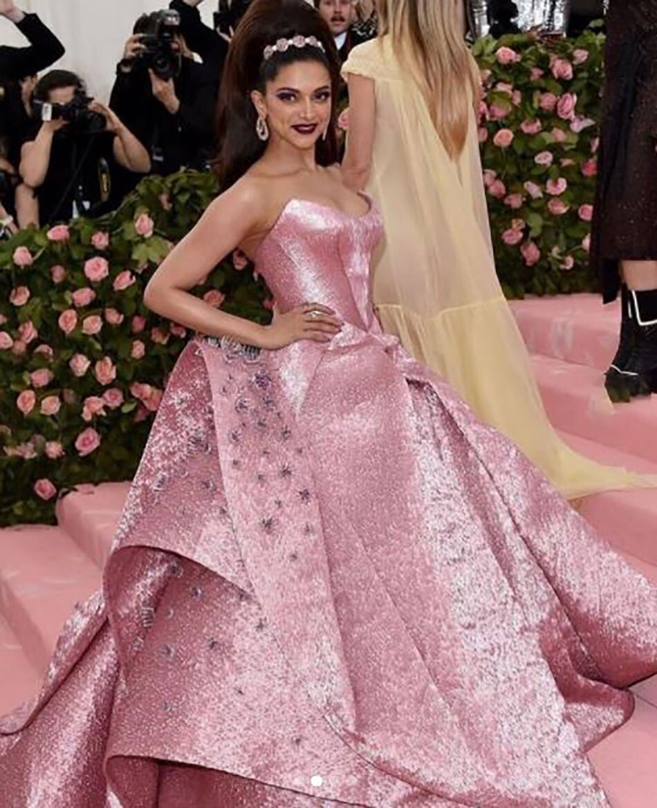 दीपिका पादुकोण