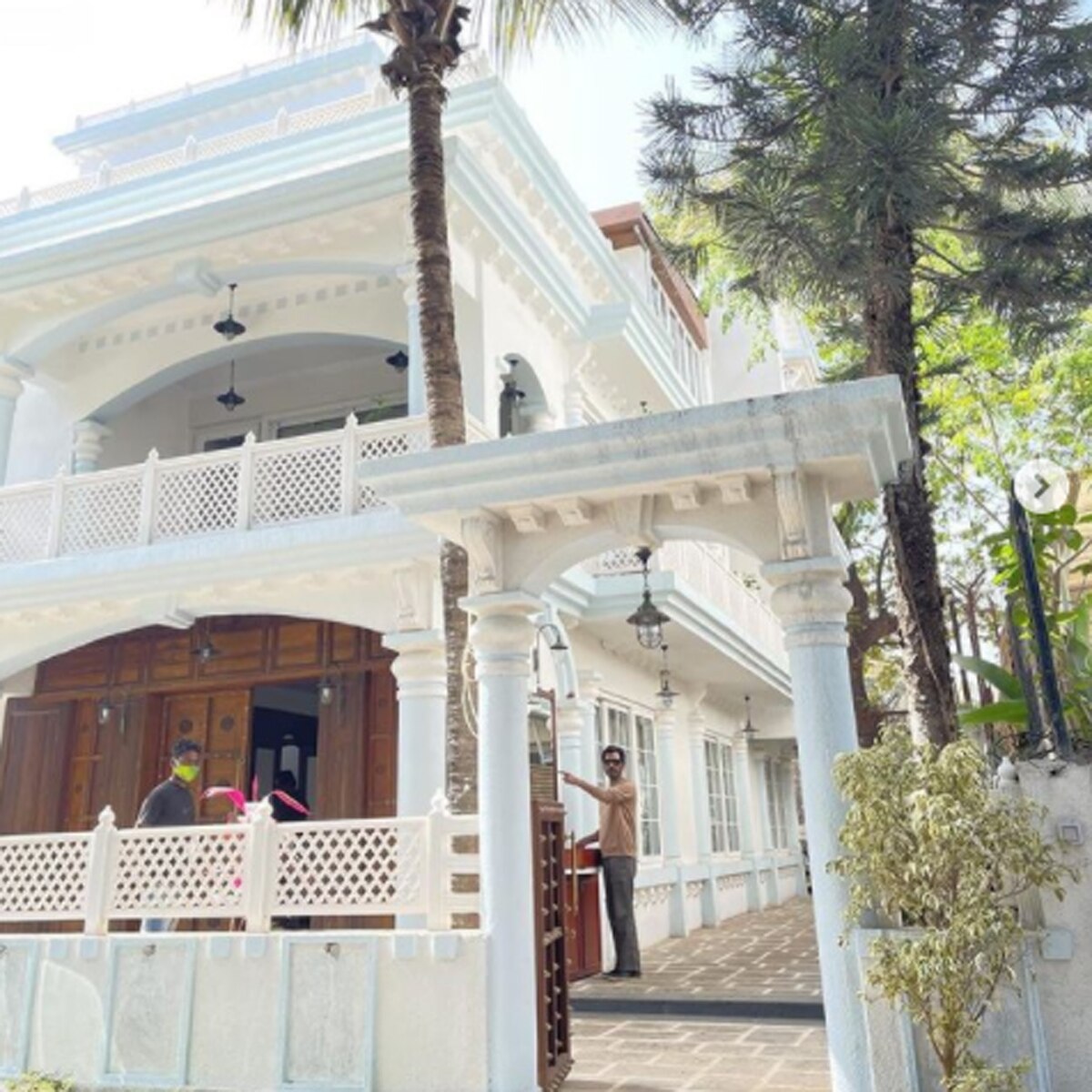 नवाजुद्दीन का घर नवाब 