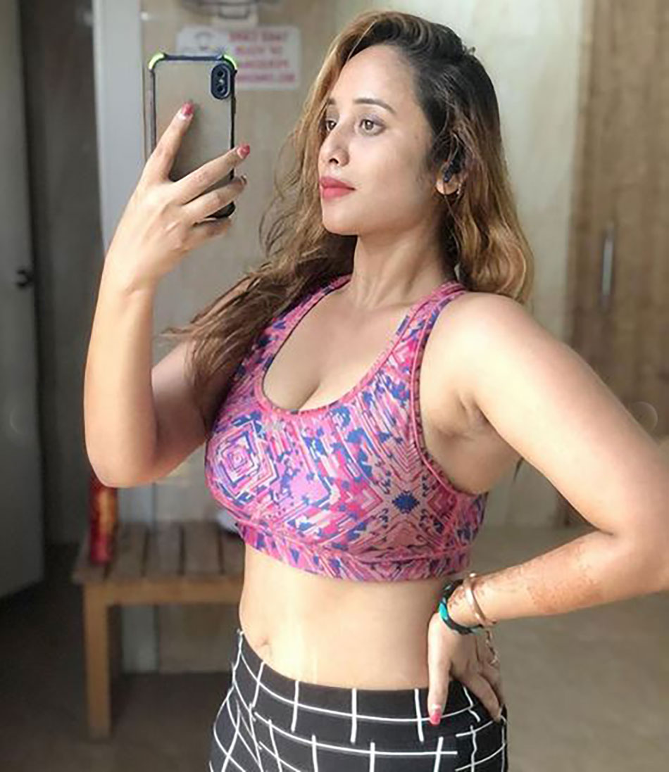 एक्ट्रेस रानी चटर्जी