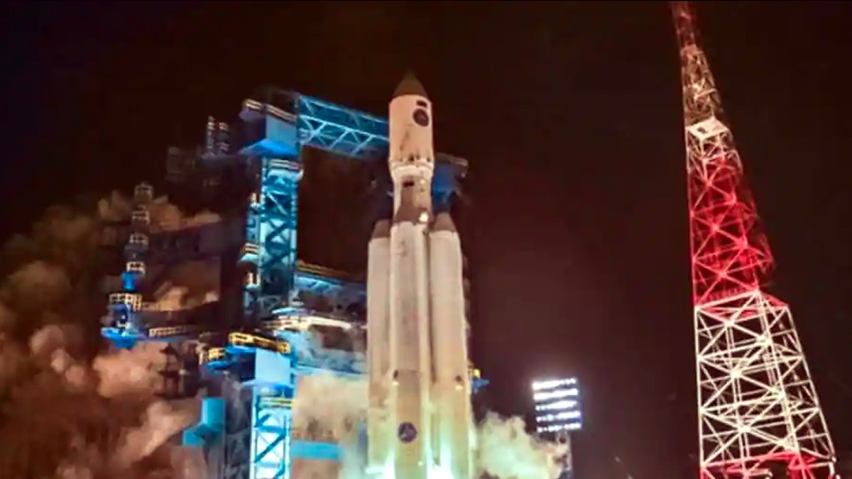 Russian Angara Rocket Crashes to Earth