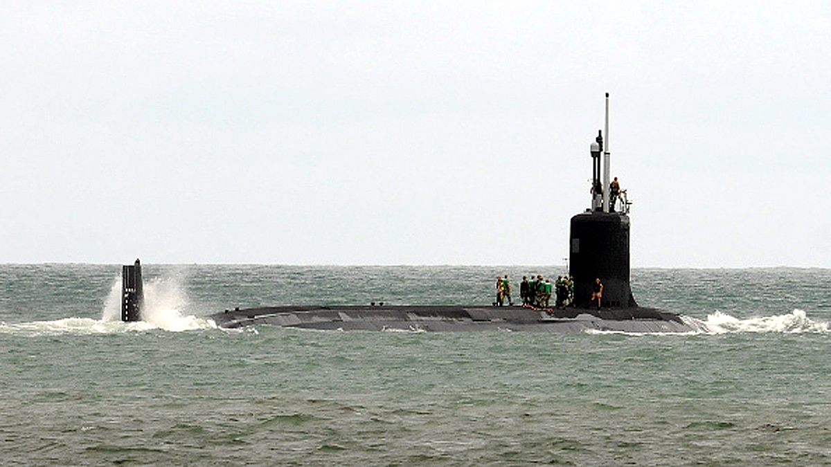 Russian submarines Internet cables