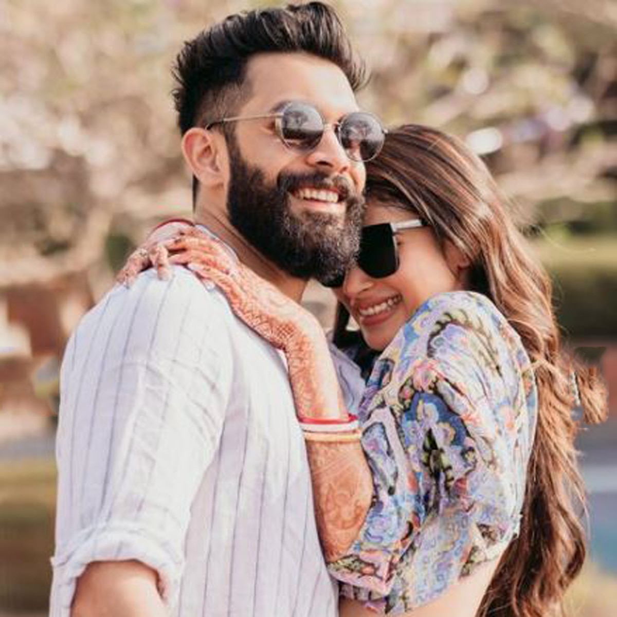 मौनी रॉय और सूरज नांबियार 