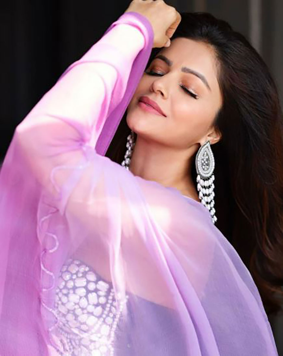  रुबीना दिलैक