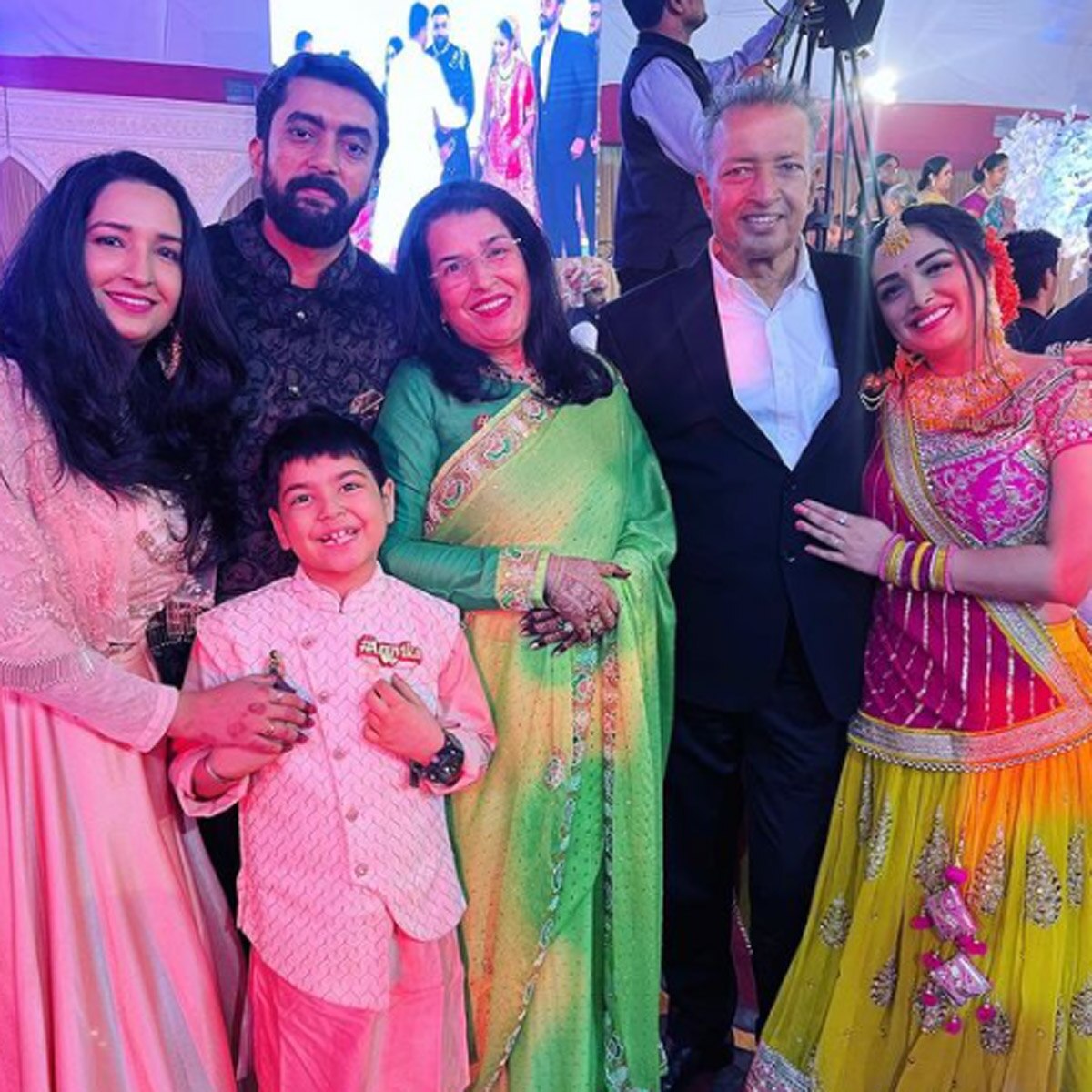  आम्रपाली दुबे