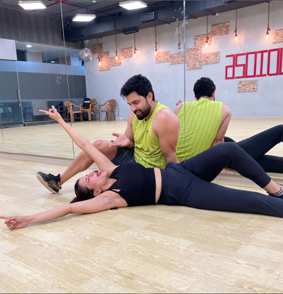 मोनालिसा, विक्रांत