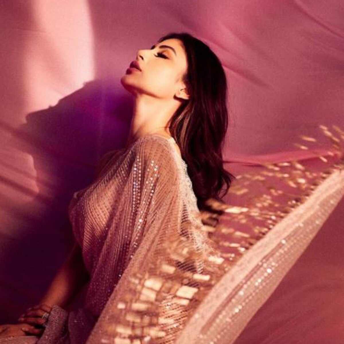 मौनी रॉय