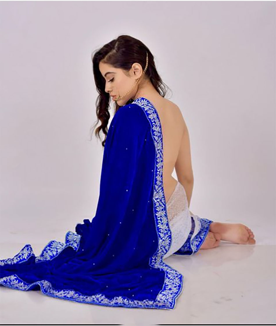 उर्फी जावेद 