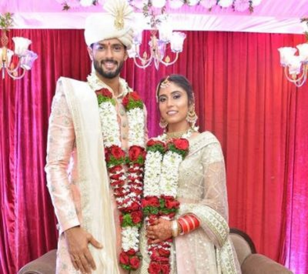 Shivam Dubey and Anjum Khan (instagram/dubeshivam)