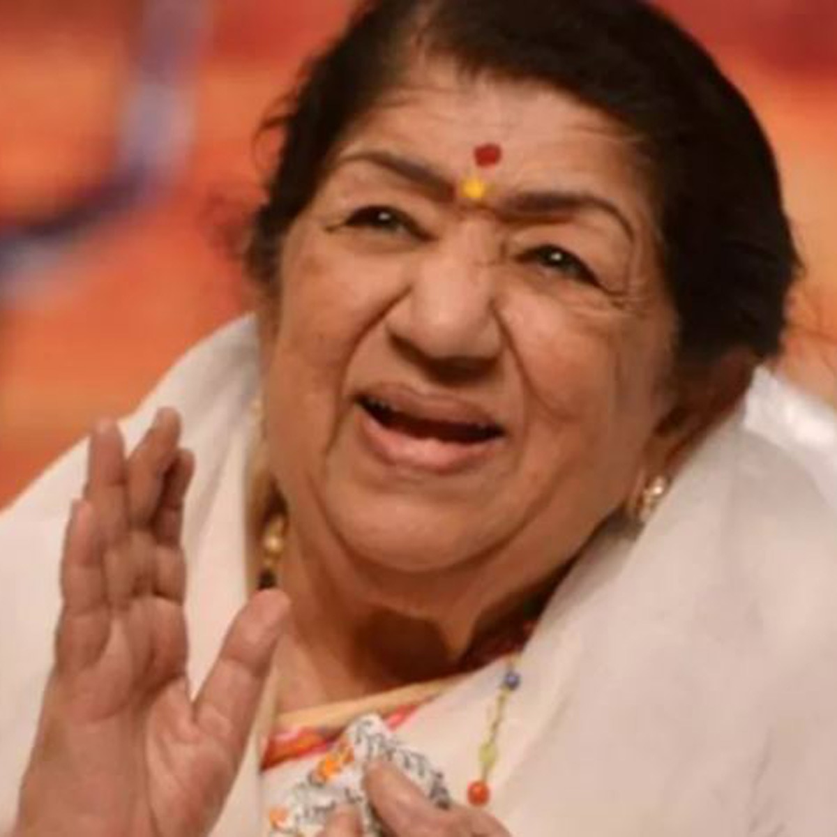 लता मंगेशकर