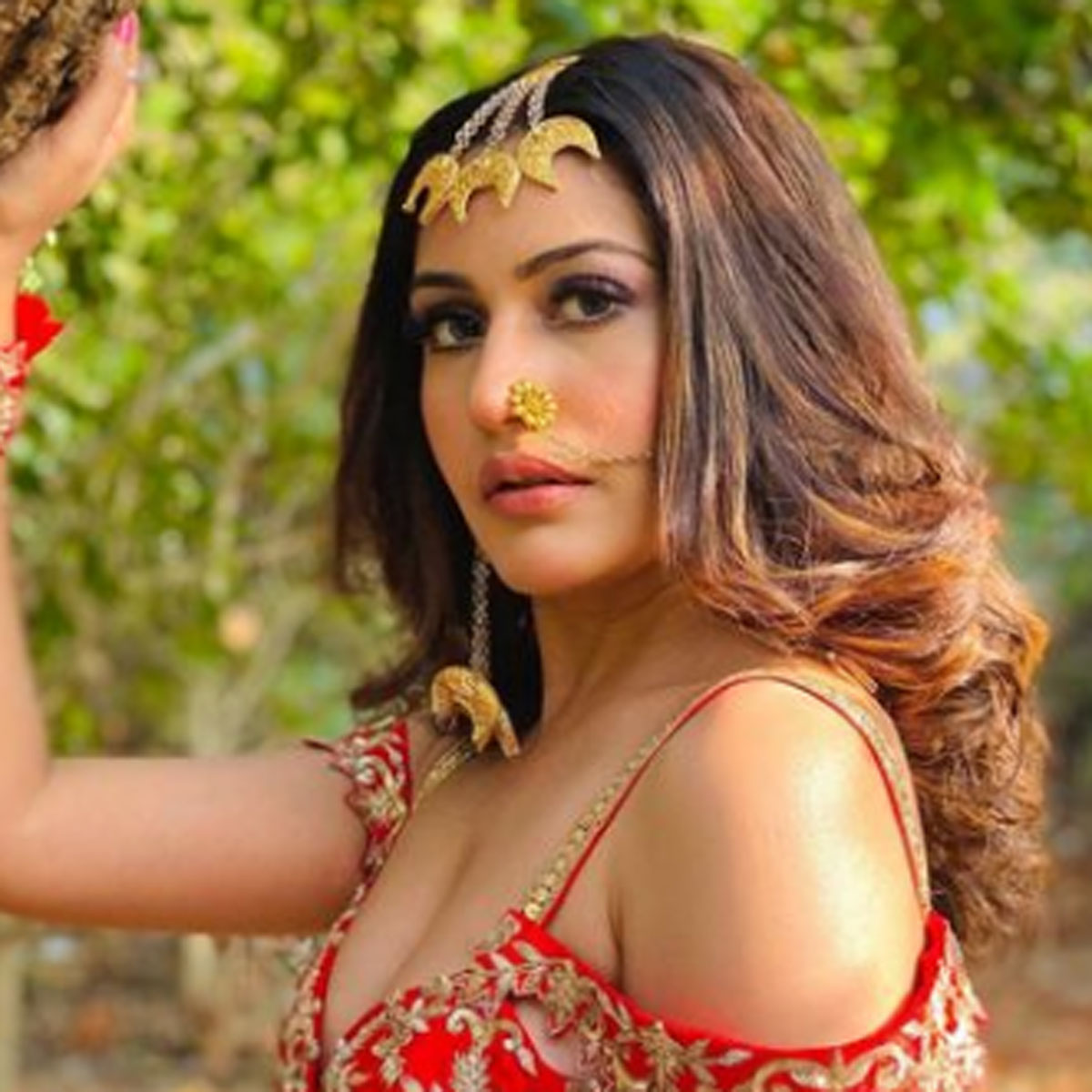 सुरभि चंदना