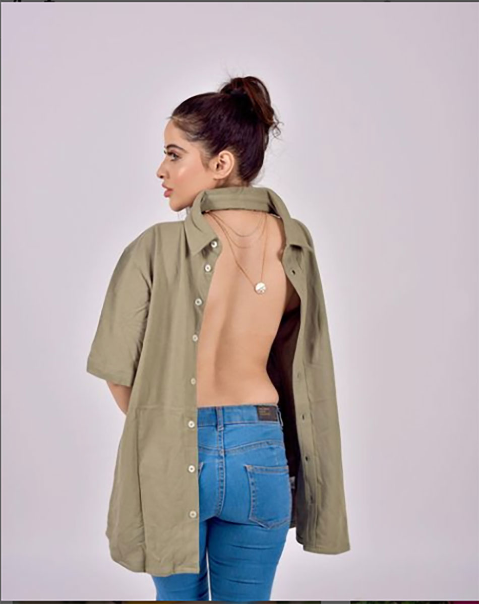 उर्फी जावेद