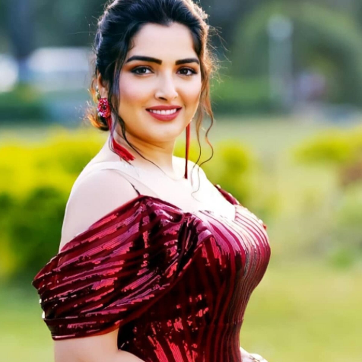 आम्रपाली दुबे 