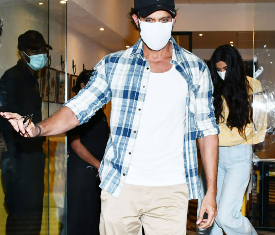  ऋतिक रोशन-सबा आजाद