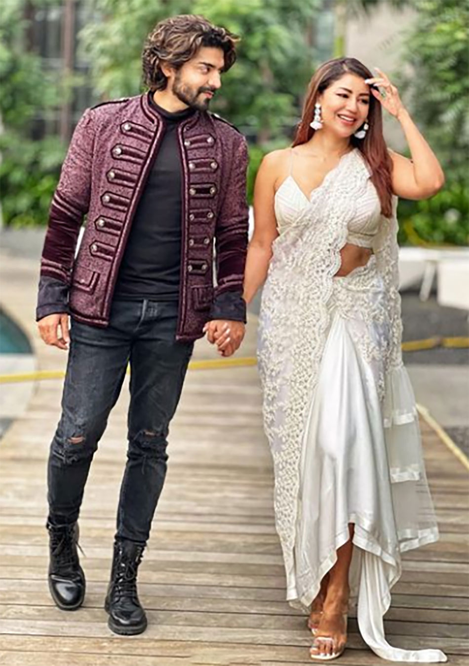 गुरमीत चौधरी और  देबीना बनर्जी